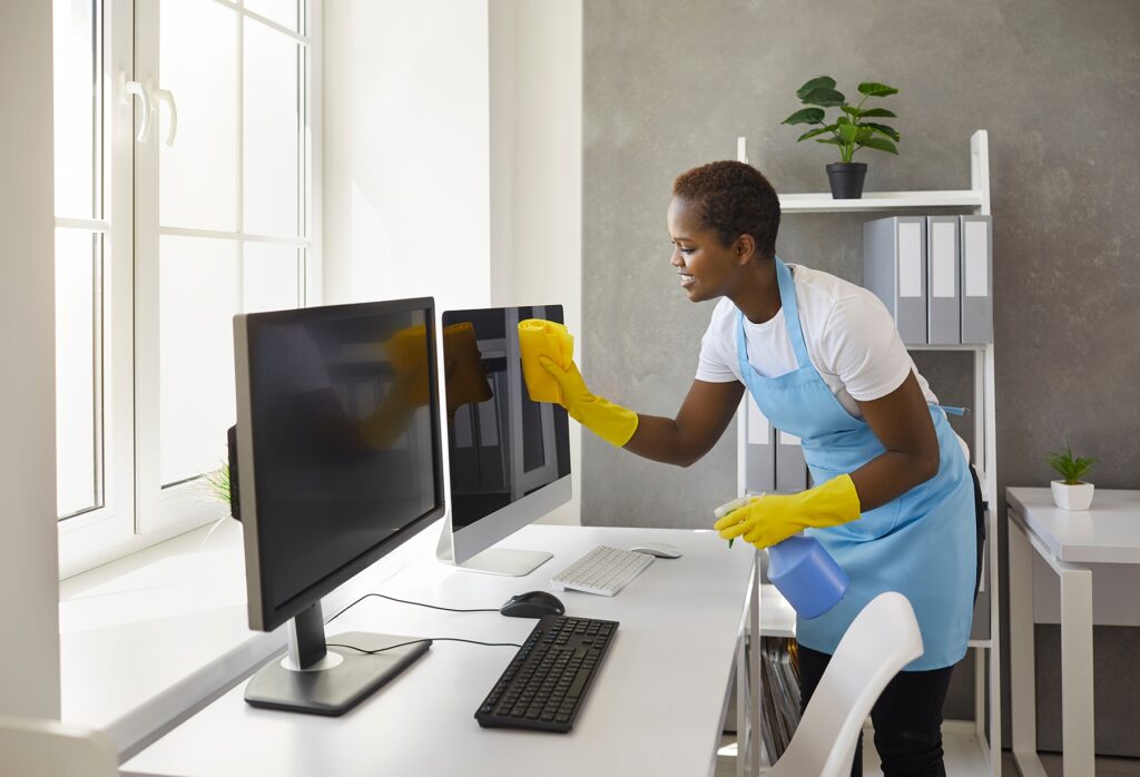 https://mariannas.com/wp-content/uploads/2022/11/Its-Time-To-Hire-An-Office-Cleaning-Service-4-1024x698.jpg